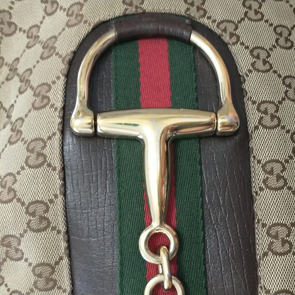 💯 Authentic GUCCI Brown and Cream GG Monogram Canvas Shoulder Bag - Picture 3 of 16